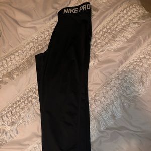 NIKE PRO leggings